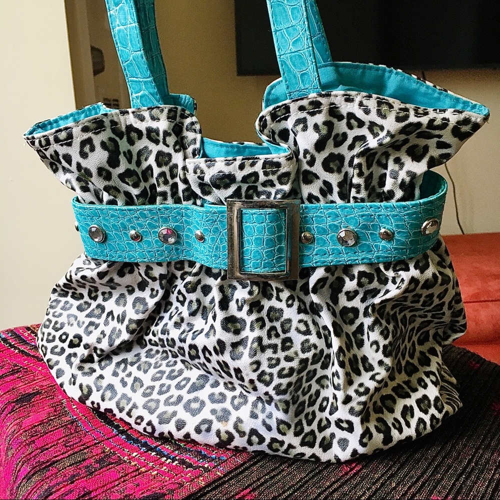 3/$15! Claire’s handbag juniors